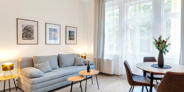 STUDIO MIT BALKON